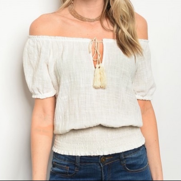 Tops - 100% Cotton Off shoulder tassel tie blouse